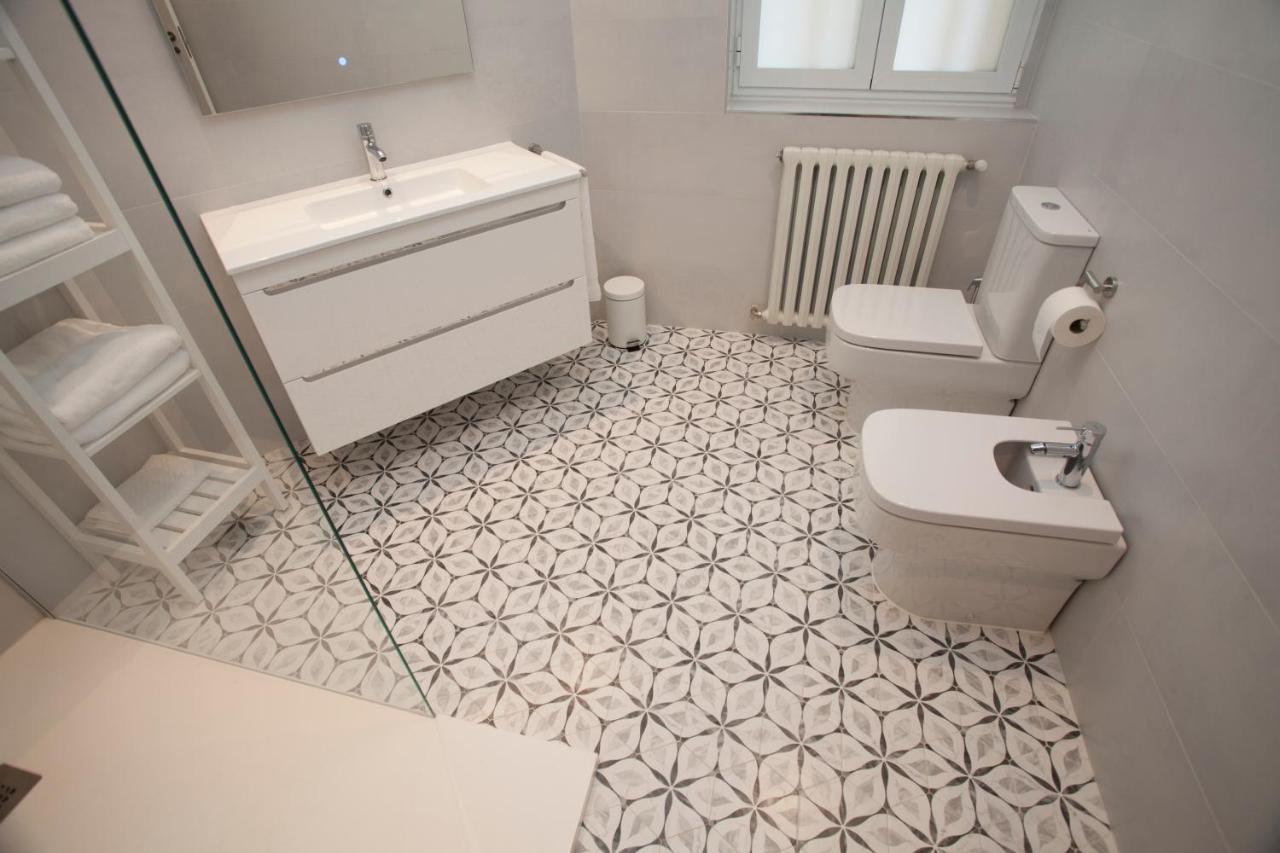 La Casa De Mozo Apartment Ávila Luaran gambar