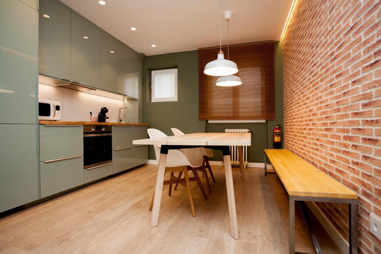 La Casa De Mozo Apartment Ávila Luaran gambar